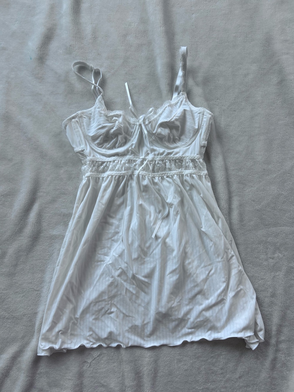 White Lace Detail Underwire Chemise